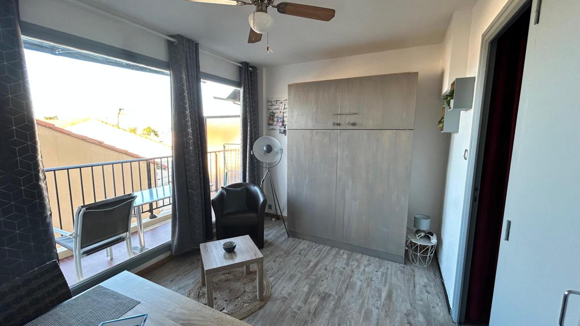 Charmant Studio 20 M De La Plage Canet-en-Roussillon Bagian luar foto