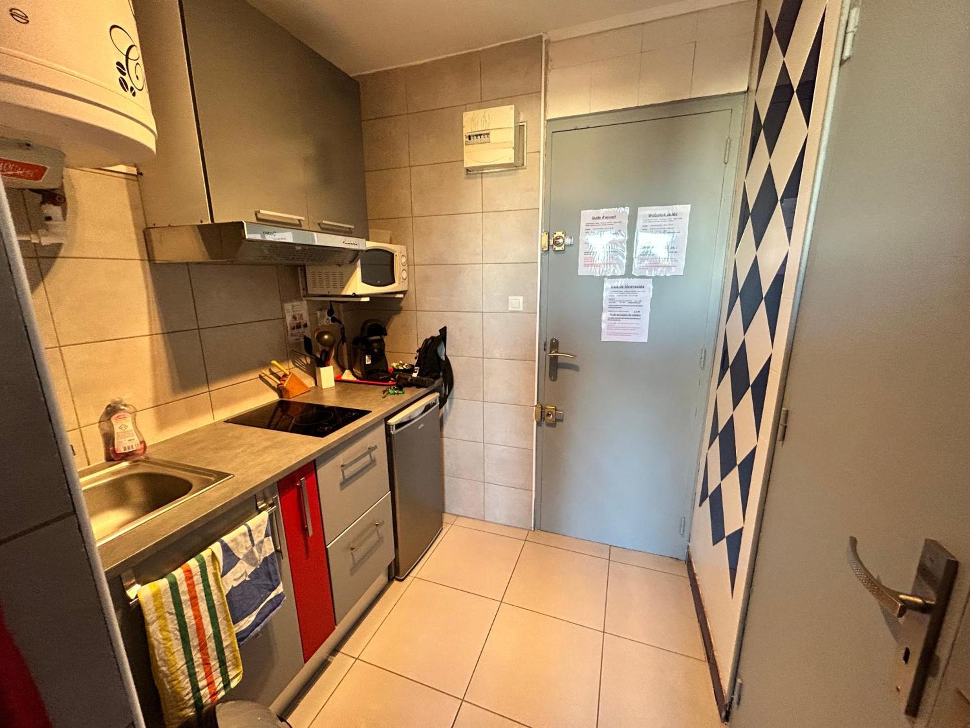 Charmant Studio 20 M De La Plage Canet-en-Roussillon Bagian luar foto